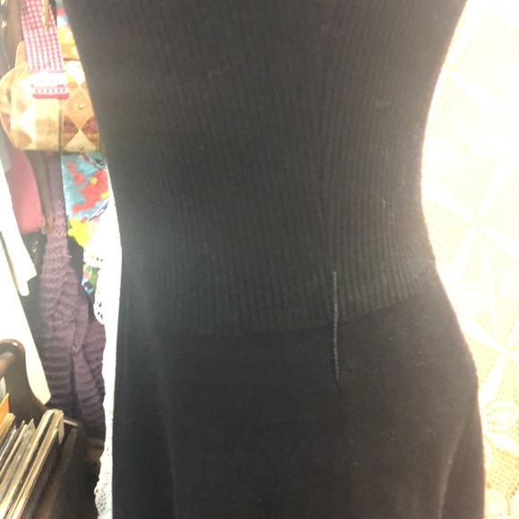 Vintage sleeveless, turtleneck, ribbed knit dress- zipper in back - Act III - Picture 5 of 11